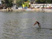 lake pichola